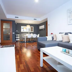https://apartamento-barcelona-camp-nou.catalonia-hotels.com